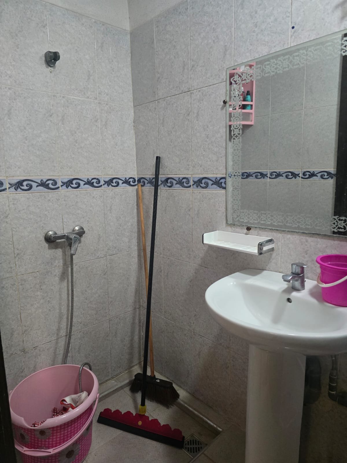 5e1b0eba-8292-4de9-a602-b265daddedd9