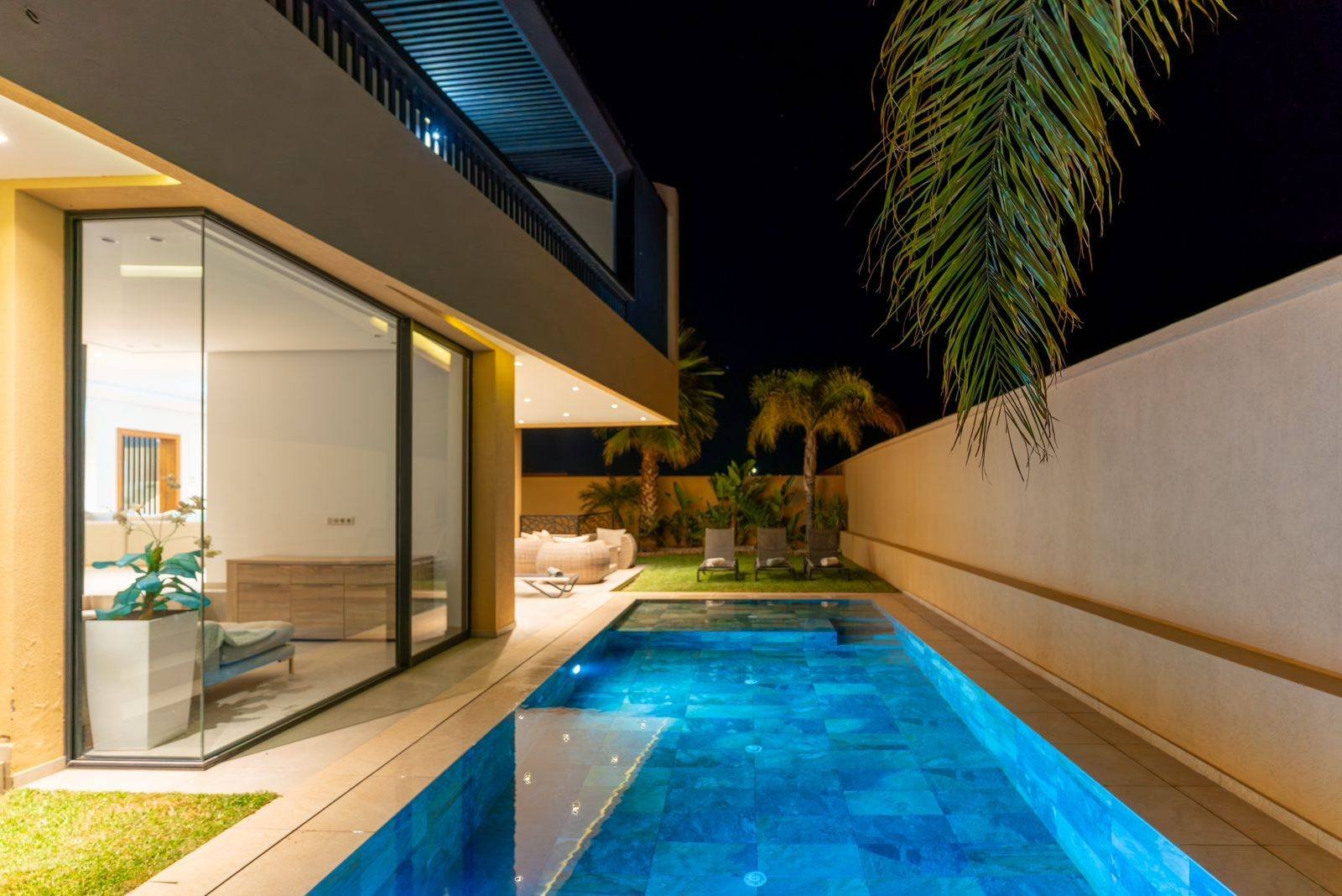 590958815_1426931472775168_2569933141617786275_n